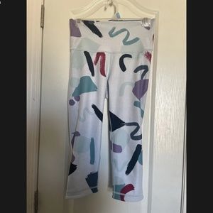 PELOTON WOMEN’S WITH LEGGINGS SIZE MEDIUM